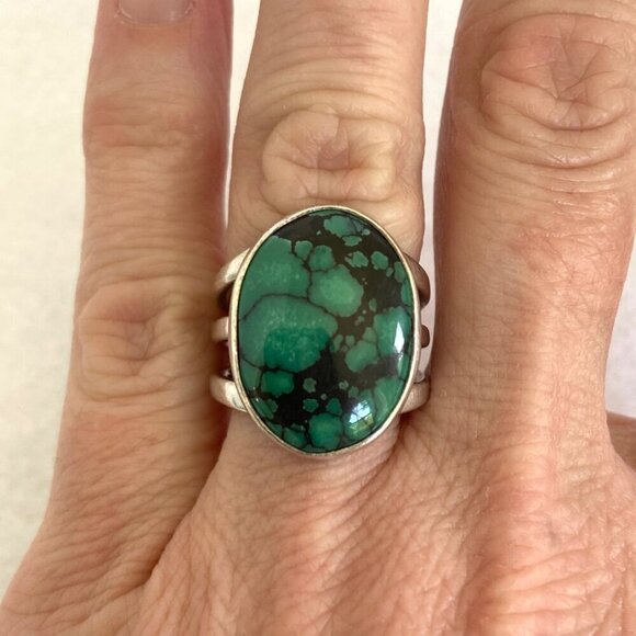 VTG Sterling Silver Southwest Style Oval Bezel Set Turquoise Triple Shank Ring - Picture 1 of 16